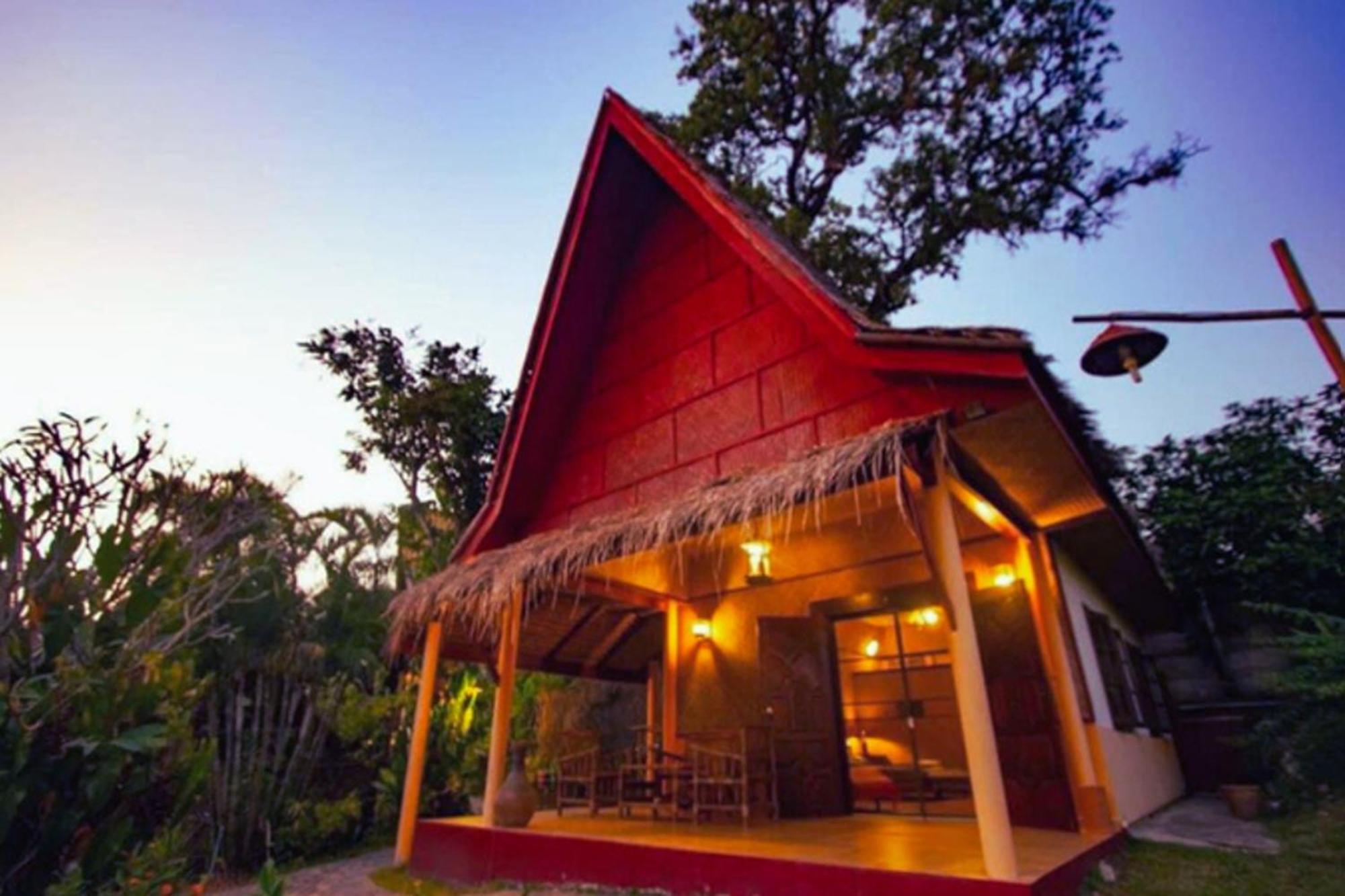 Old Tree'S House Hotel Mae Ai Buitenkant foto